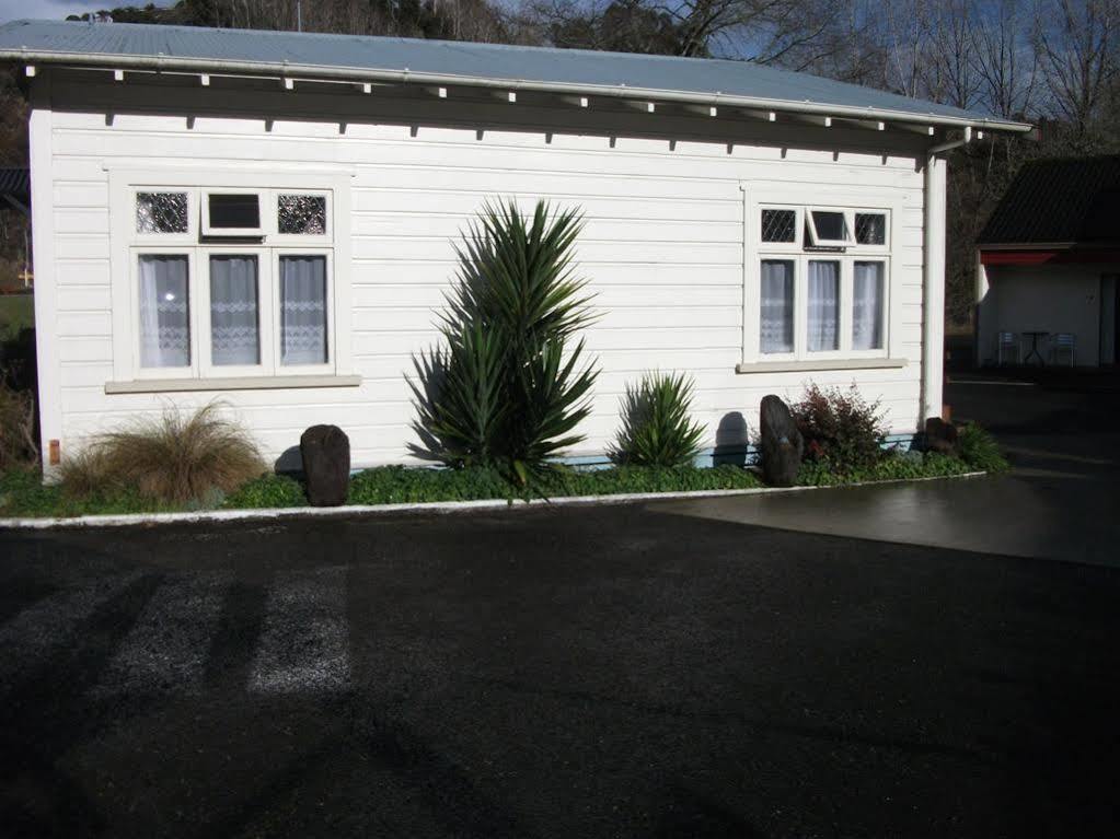 Kelly'S Riverside Motel Taumarunui Luaran gambar